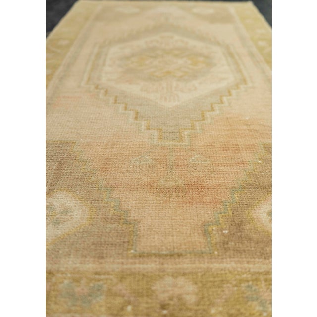 Turkish Turkish Mini Rug Oriental Hand Knotted Vintage Rug 1'6" x 2'11" #21242 For Sale - Image 3 of 8
