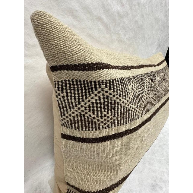 Turkish Hemp Pillow Cushion Natural Beige Brown Pillow Cushion Cover 16" x 24" For Sale - Image 4 of 4