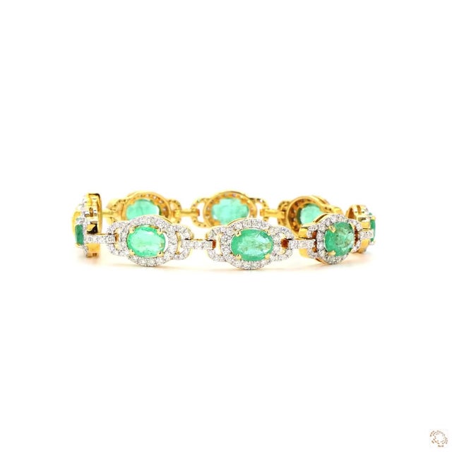 Gold 3.28 Carat Round Brilliant Cut Diamond Emerald Gold Bracelet For Sale - Image 8 of 9