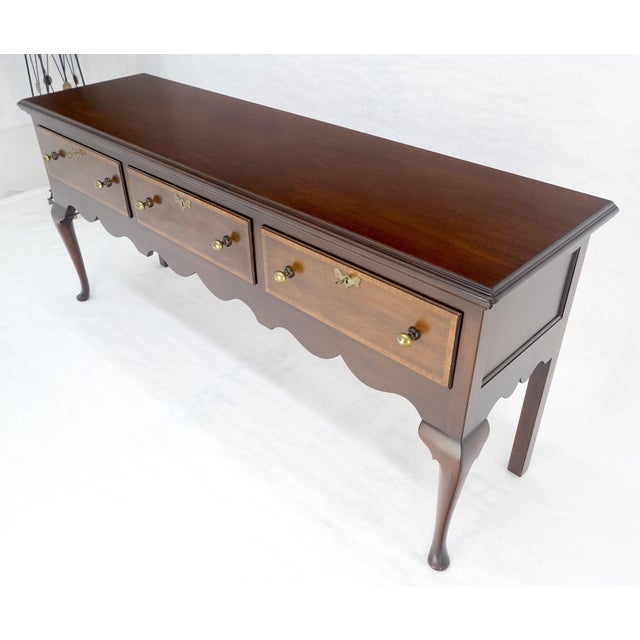 Queen Anne Kittinger Solid Mahogany 3 Massive Drawers Queen Anne Sideboard Credenza MINT For Sale - Image 3 of 16