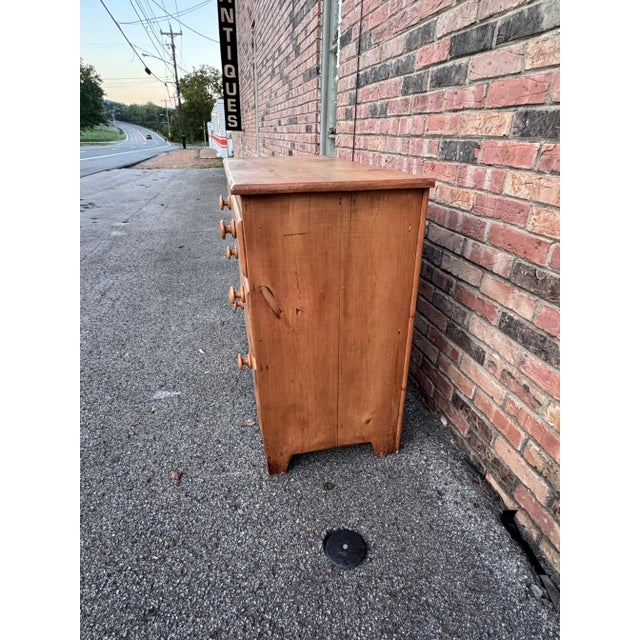 Late 19th Century 19th Century English Pine Chest of Drawers For Sale - Image 5 of 12