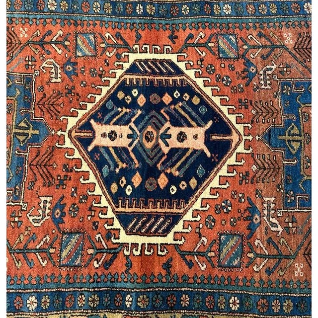 Traditional Antique Heriz Rug – Bold Geometric Medallion Design For Sale - Image 3 of 5