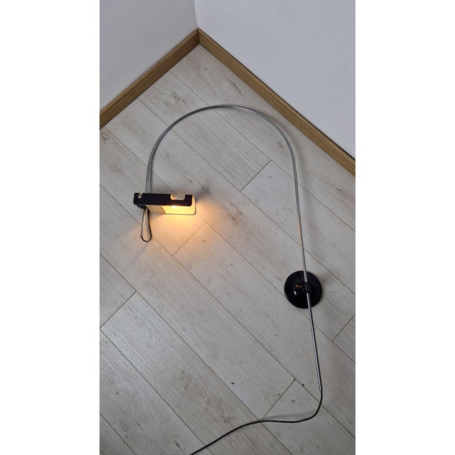 Mid-Century Modern Black Spider Model Wall Lamp by Joe Colombo for Oluce, 1970s For Sale - Image 3 of 13