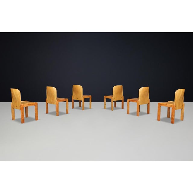 Carlo Scarpa Dining Room Chairs in Ash and Plywood attributed to Afra and Tobia Scarpa, Italy, 1970s, Set of 6 For Sale - Image 4 of 10