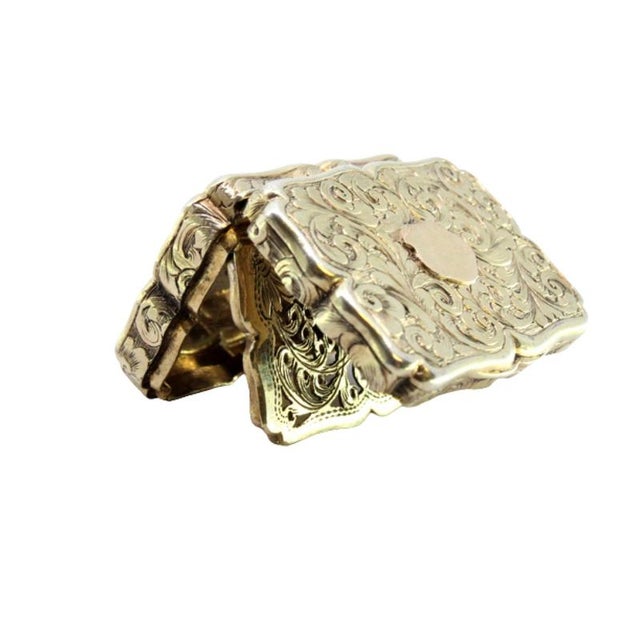 Victorian Gold and Pata Vinaigrette Box For Sale - Image 10 of 10