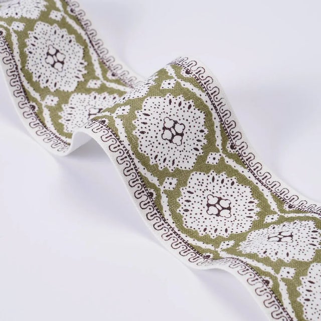 Contemporary SAMPLE - Schumacher X Rita Konig Maximilian Tape In Green For Sale - Image 3 of 3