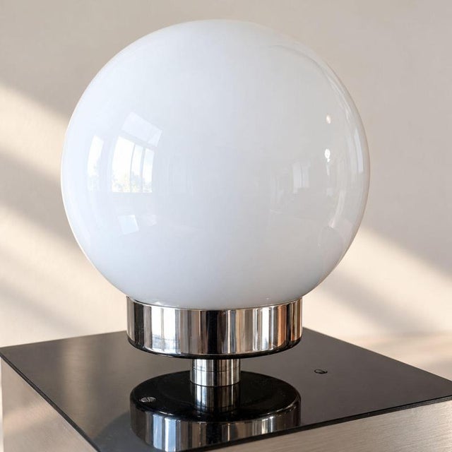 Space Age Lamp in Acrylic Glass, Metal and Opaline Glass, 1970s For Sale - Image 7 of 9