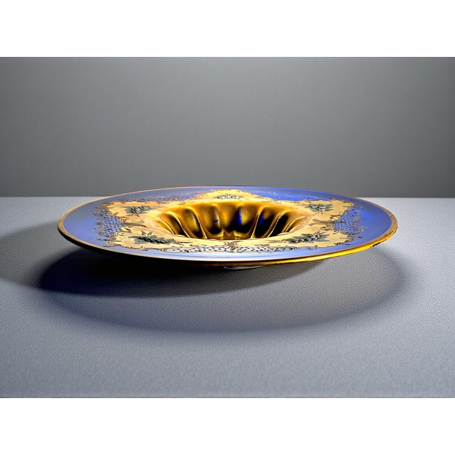 Add a touch of color and sophistication to your table with this vintage 1960s Murano glass centerpiece, crafted using the...
