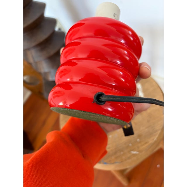 Red 1970s Postmodern Sculptural Table Lamp – Gloss Red Stacked Cylinder Base For Sale - Image 8 of 8