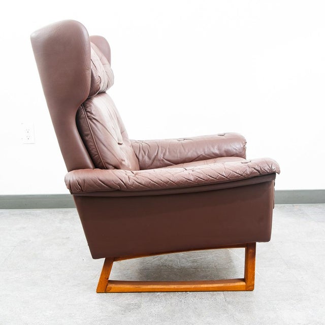 1960s Mid Century Danish Modern Lounge Chair Wingback Brown Leather High Back Armchair For Sale - Image 4 of 11