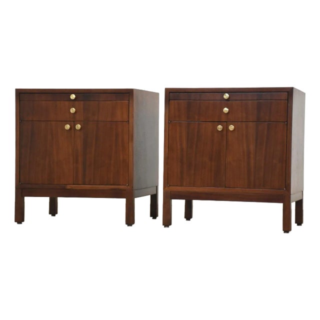 1960s Refinished Paul McCobb Style Walnut Nightstands - A Pair For Sale
