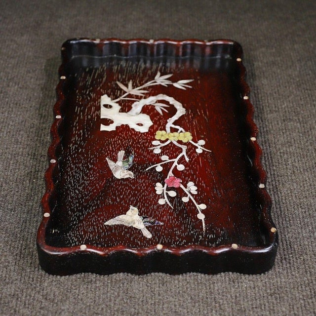Brown Late 20th Century Scalloped Wooden Tray With Mother-of-Pearl Bird and Bamboo Inlay For Sale - Image 8 of 9