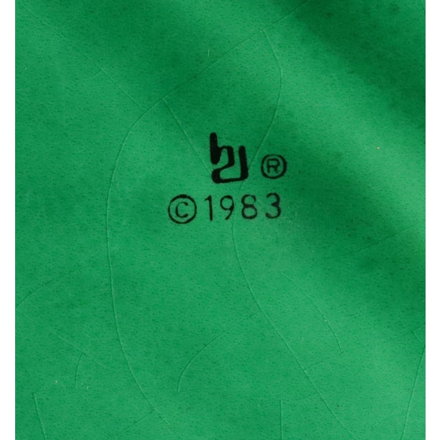 Green "Vivid Verdure": Set of 11 Vintage Green Majolica "Lotus" Plates, For Sale - Image 8 of 8