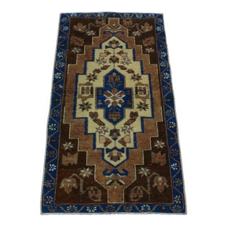 Vintage Turkish Rug - 21.5"x39" For Sale