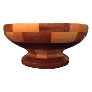 Well-Crafted Patterned Wooden Bowl For Sale