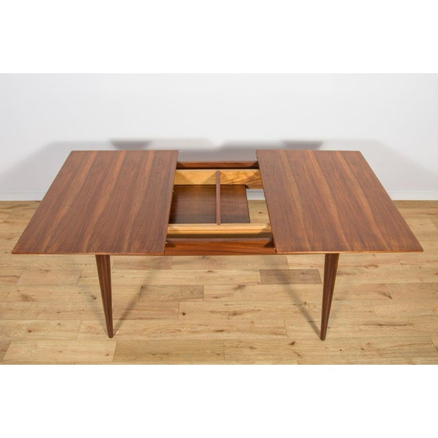 Brown Mid-Century Walnut Extendable Dining Table, Denmark, 1960s For Sale - Image 8 of 18