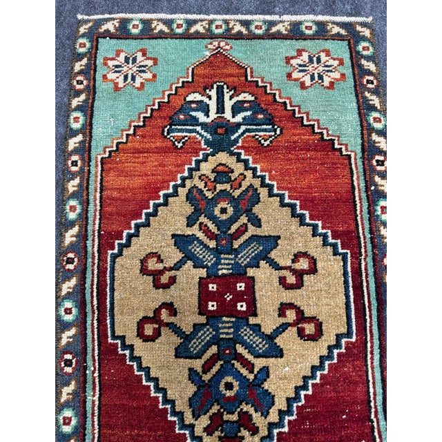Turkish Yastik Rug 1'6