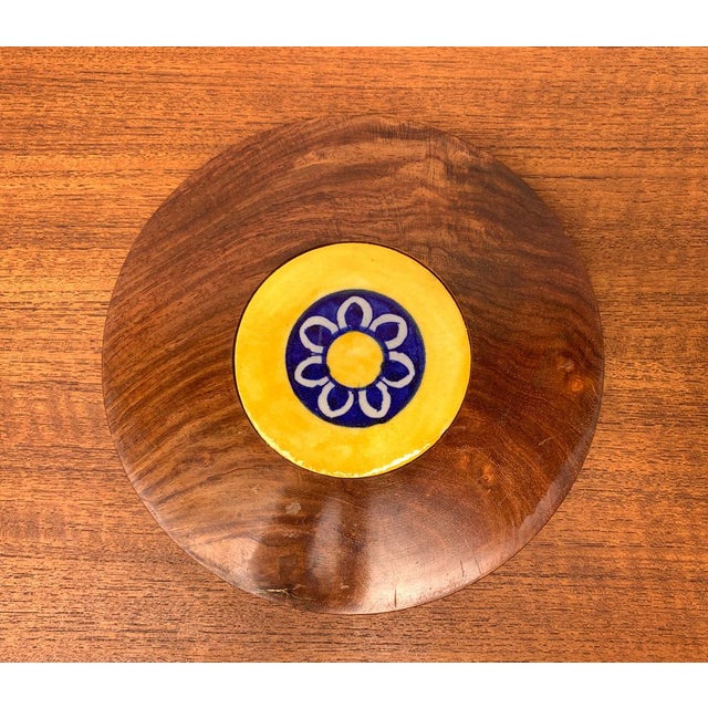 Mid-Century Modern Mid-Century Wooden and Ceramic Plates, 1960s, Set of 2 For Sale - Image 3 of 18