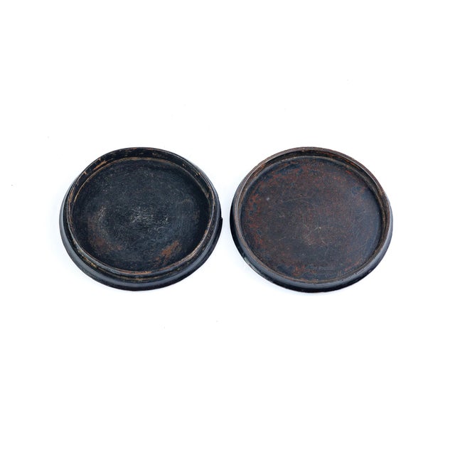 French Mid 18th Century Papier Mache Snuffbox For Sale - Image 3 of 4