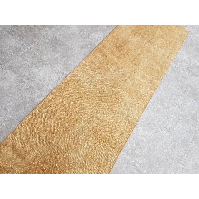 Art Deco 1960s Decorative Low Pile Vintage Runner Rug For Sale - Image 3 of 10