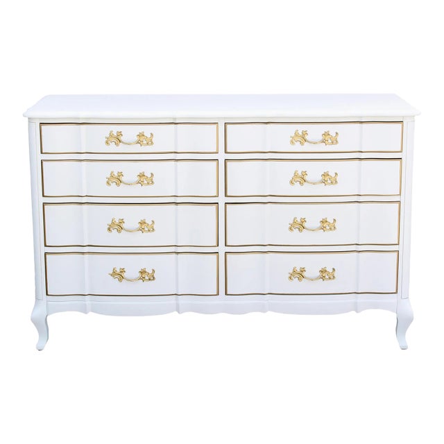 Late 20th French Provincial White and Gold Dresser of Eight Drawers For Sale