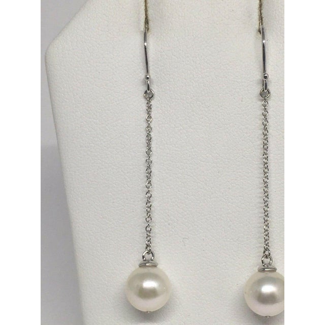 Akoya Pearl Drop Earrings14 Karat Gold Women Certified For Sale - Image 4 of 9