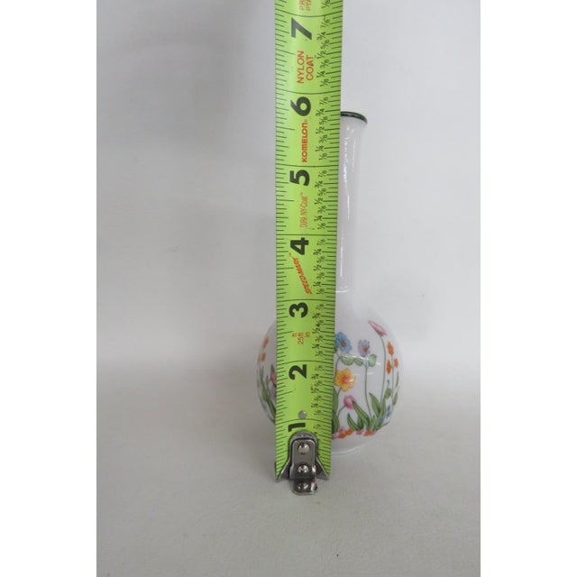 White Ceramic Rounded Tapered Bud Vase With Colorful Floral Garden Motif #5116b For Sale - Image 11 of 12