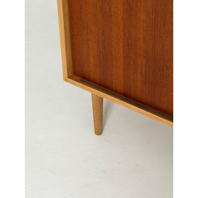 Wood Cabinet in Oak & Teak from Børge Mogensen, 1950s For Sale - Image 7 of 11