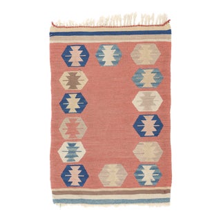Vintage Persian Shiraz Kilim Rug - 01'06 X 02'03 For Sale