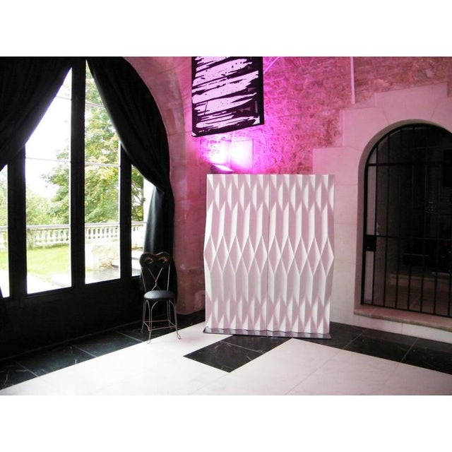 Contemporary Plissé Room Divider in Powder-Coated Aluminum by Altreforme For Sale - Image 3 of 11