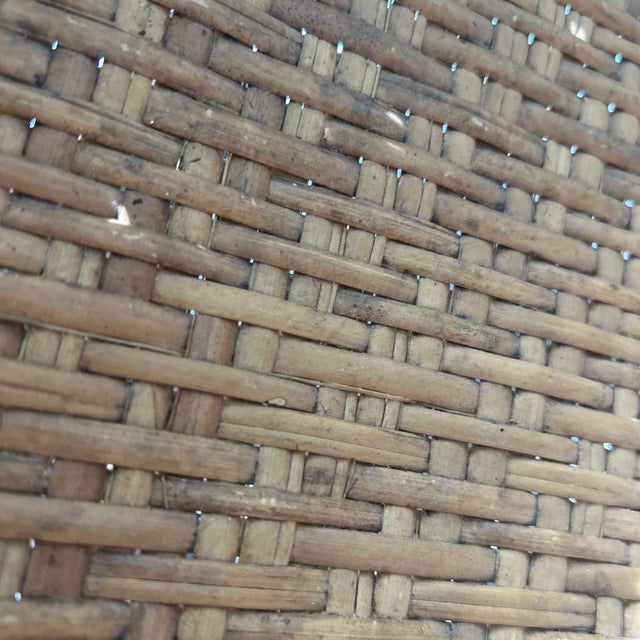 1970s Vintage Japanese Large Handwoven Bamboo Winnowing Tray, 20th Century For Sale - Image 5 of 6
