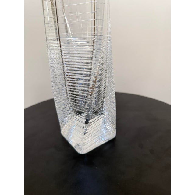 Japanese Signed Hoya Japanese Crystal Twist Vase For Sale - Image 3 of 15