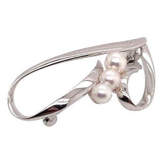 1990s Mikimoto Estate Pin Brooch Sterling Silver 3.14 Gr 4.55 mm For Sale