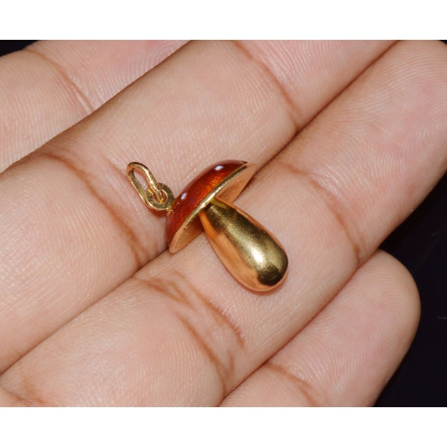 Italian 18k Gold Enamel Toadstool Red Mushroom Fungi Charm Pendant For Sale In Dallas - Image 6 of 8