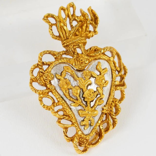 Christian Lacroix Christian Lacroix Gilded Heart Brooch for Noel 97 Limited Edition For Sale - Image 4 of 8