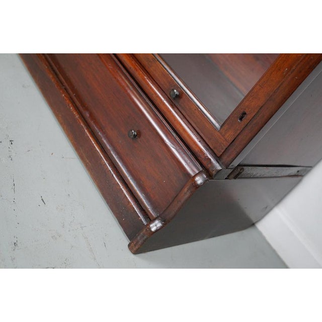 Brown Antique Mahogany Stacking Bookcase from Globe Wernicke, 1900 For Sale - Image 8 of 17