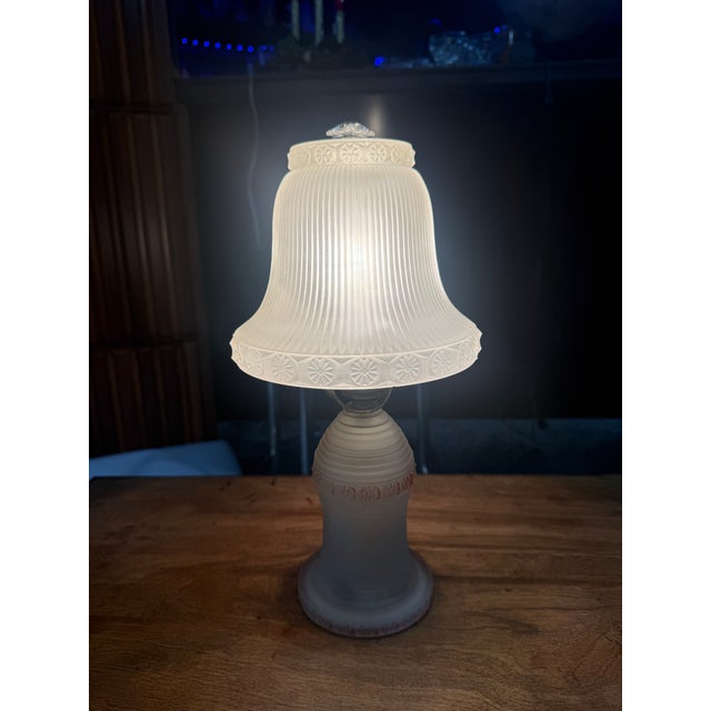 Vintage Art Deco Style Frosted Glass Ribbed Table Lamp With Matching Shade For Sale In Buffalo - Image 6 of 11