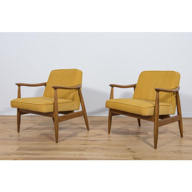 Mid-Century Modern GFM-87 Armchairs by Juliusz Kedziorek for Gościcińskie Furniture, 1960s, Set of 2 For Sale - Image 3 of 18