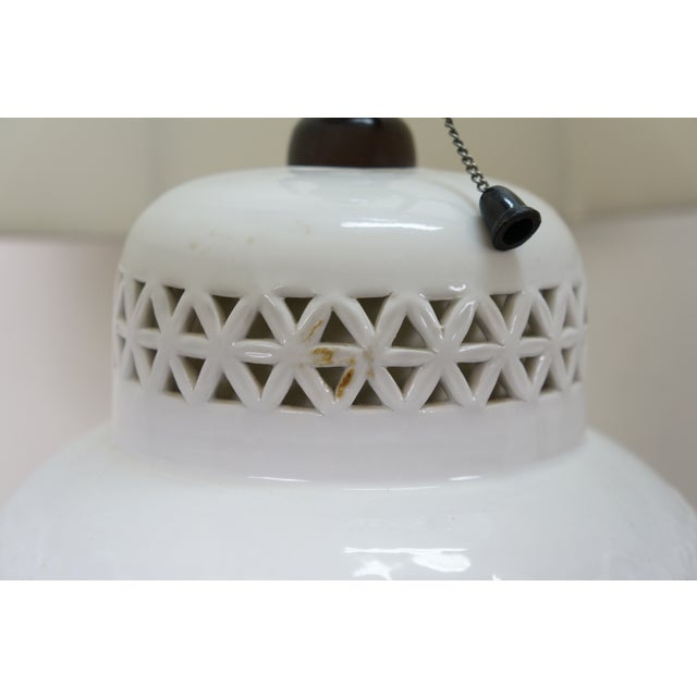 White Set of 2 Vintage Kabuki Blanc De Chine Reticulated Japanese Porcelain Cherry Blossoms Lamps For Sale - Image 8 of 14