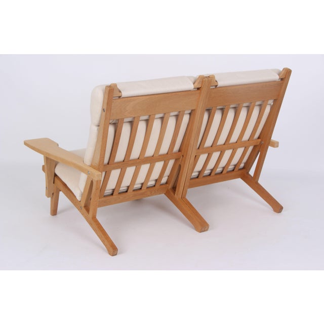 Wood GE375 Sofa in Savak Upholstery from Hans J Wegner​​, 1970s, Set of 2 For Sale - Image 7 of 15