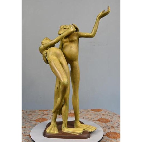 Salsa Dancing Frogs in Bronze For Sale - Image 3 of 10