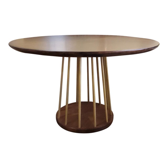 Thomasville Furniture Ellen Degeneres Lafitte MidCentury Modern Walnut Round Dining Table
