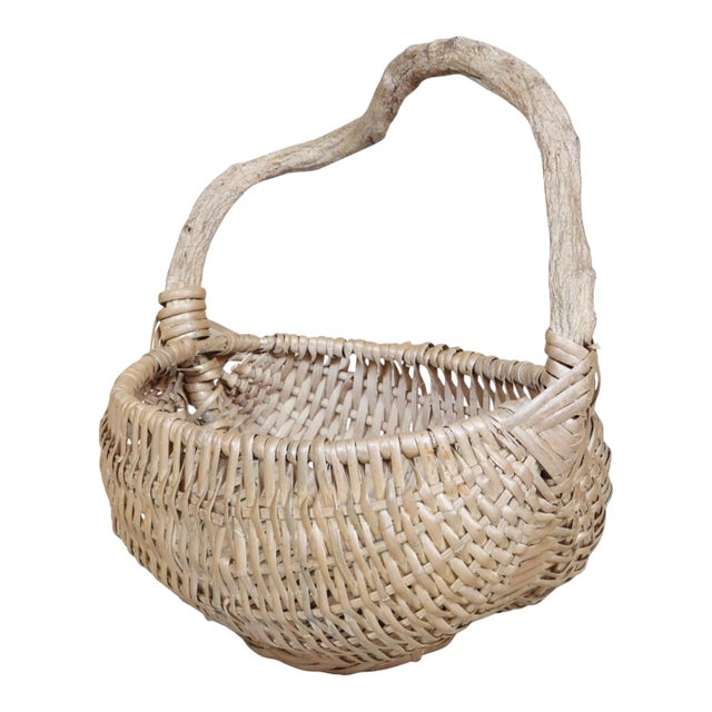 Rustic Wicker Buttock Basket For Sale