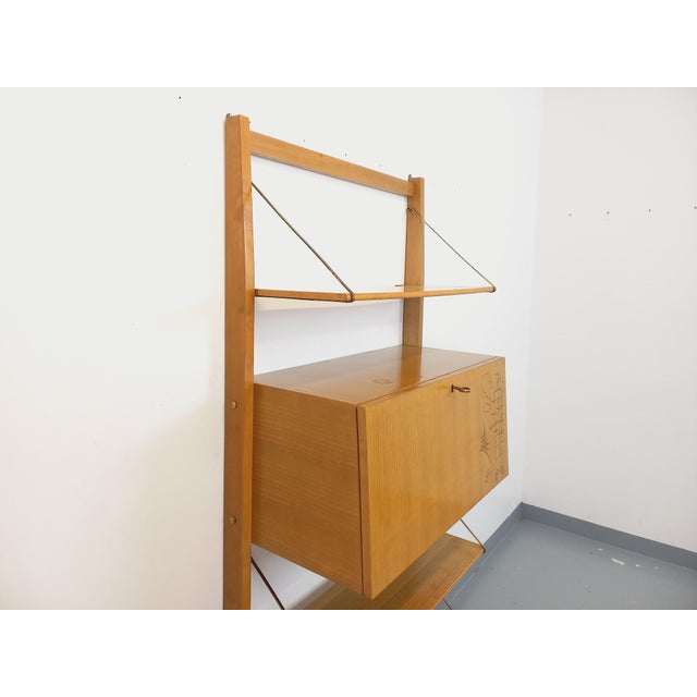 Wall-Mounted Bookcase with Light Wood and Brass, 1960s For Sale - Image 9 of 18