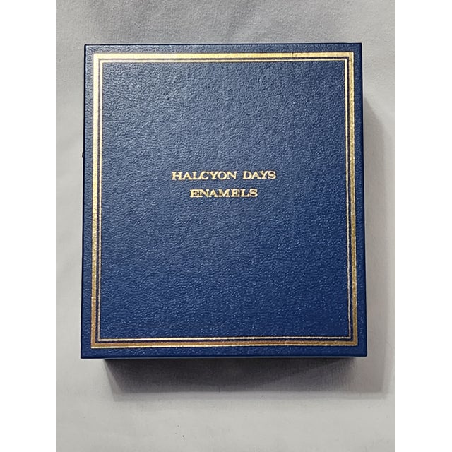 Rare Halcyon Days Swarovski Crystal Trinket Pill Box Vintage Handcrafted Gilbert Collection Enamel For Sale - Image 10 of 10