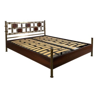 Mid-Century Modern Italian Bed by Osvaldo Borsani, 1950s For Sale