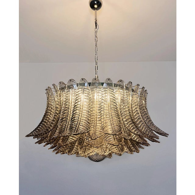 Mid-Century Modern Large Murano Glass Chandelier -100 Smoked Felci Glasses For Sale - Image 3 of 4