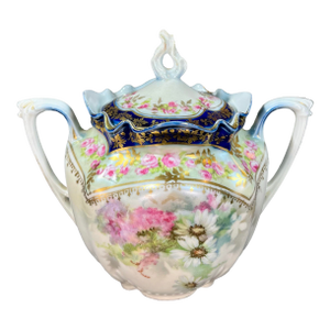Late 19th Century Fine Antique Porcelain Sugar Bowl