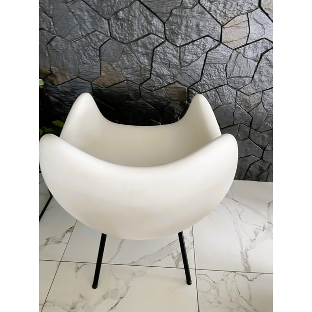 20th Century Modernism Matte White RM58 Armchair by Vzór for Roman Modzelewski For Sale - Image 13 of 18