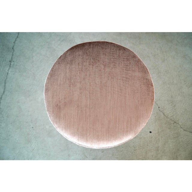 1980’s Art Deco Hollywood Regency Brass & Velvet Vanity Stool For Sale - Image 12 of 12